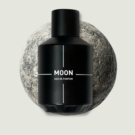OOLA LAB | Moon