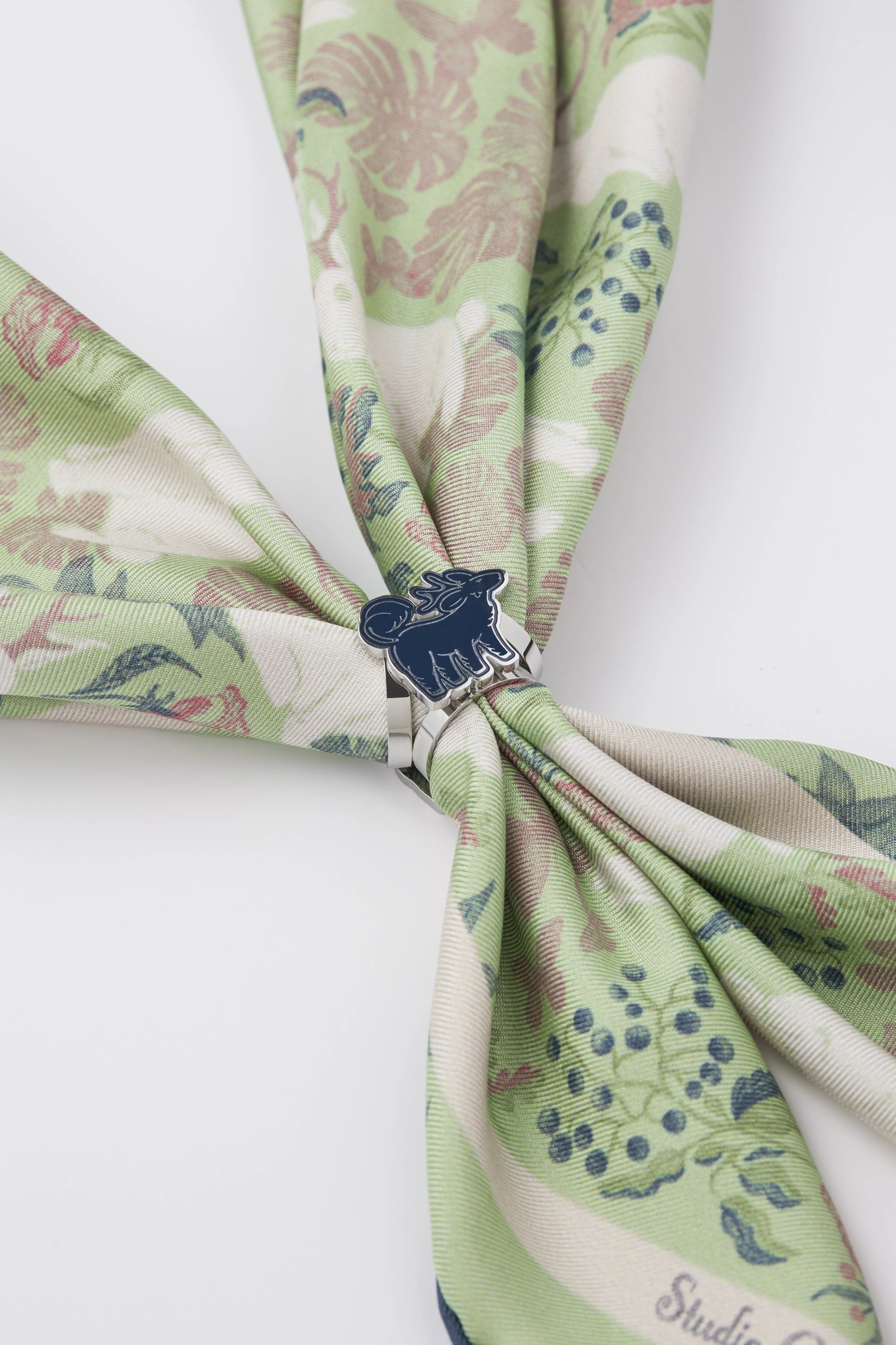 STUDIO QILING | Duo Scarf 65 Ring Silver