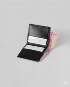 PROJET1826 x ARTOLOUIS | Half Bifold Wallet (Black BullHide)