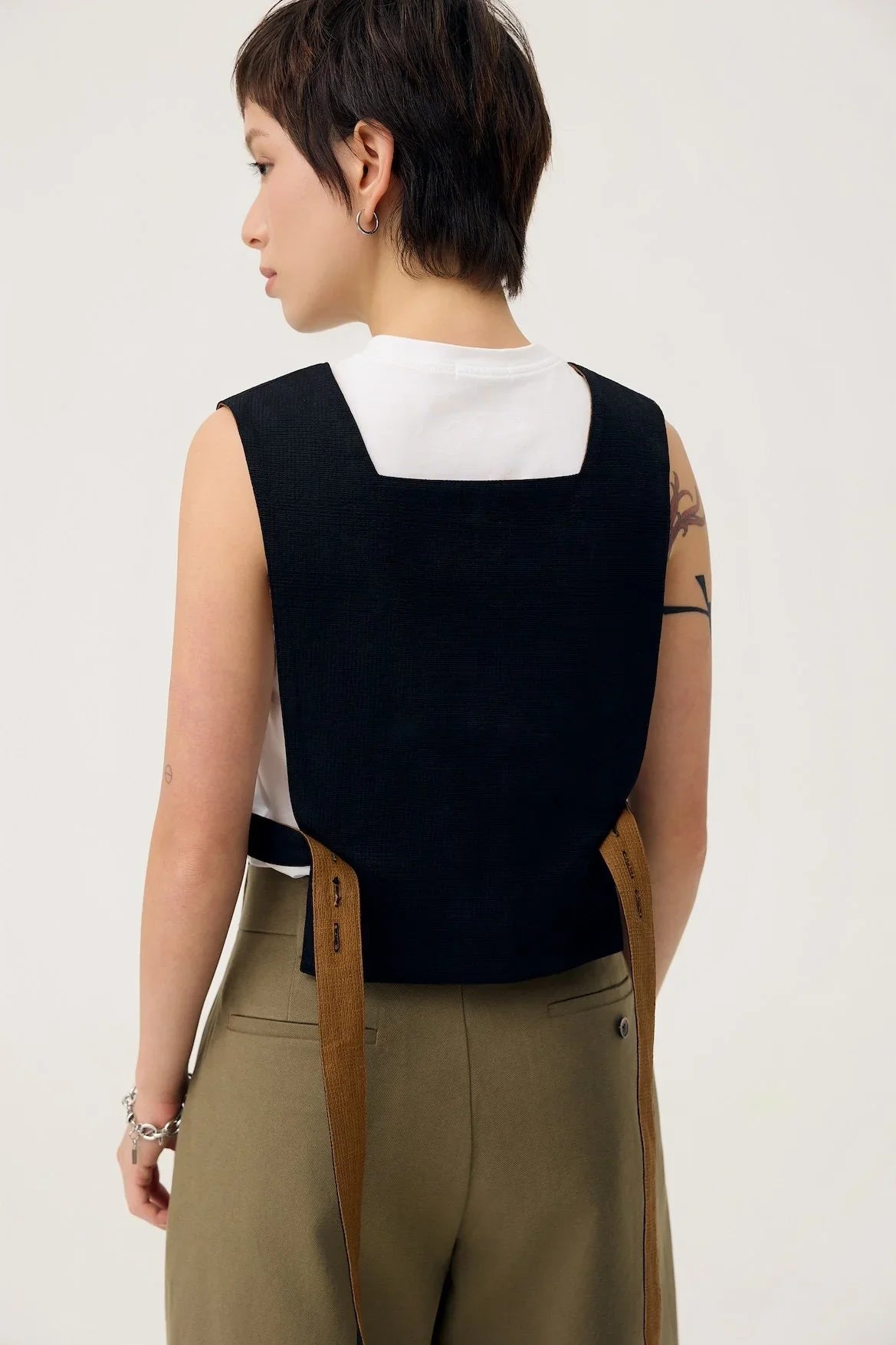 3EIGHTH | GYAKU 2-Way Reversible Vest in Black & Caramel