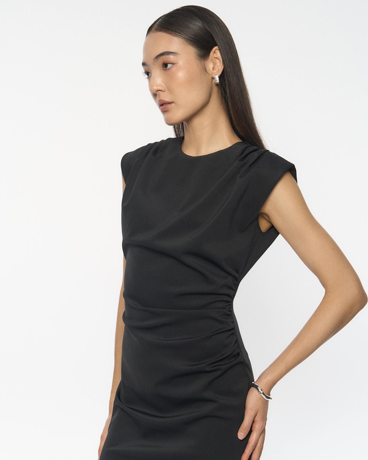 DRESSINGPAULA | Structured Shoulder Dress