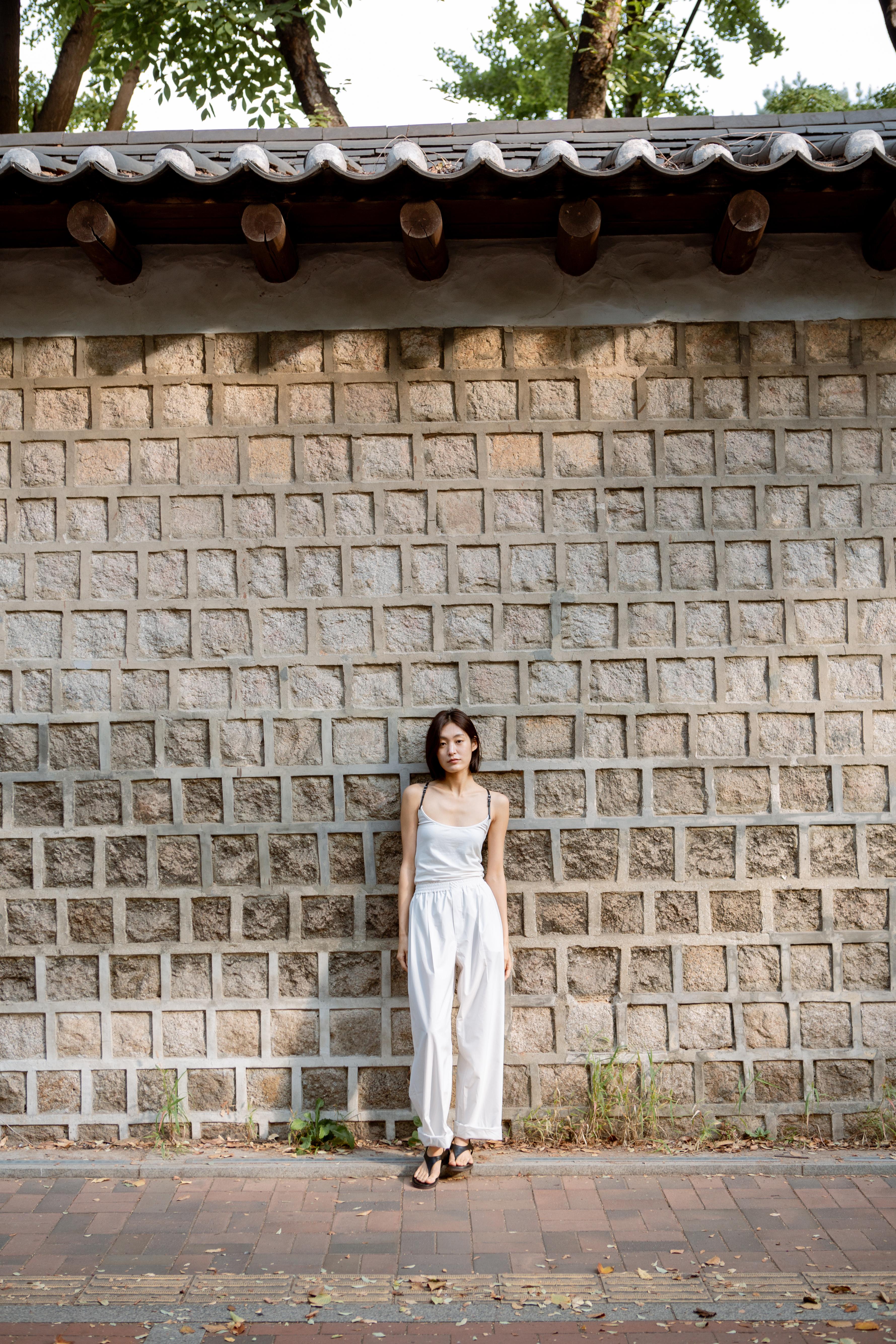 LAYERPLAN | Cotton Stretch Vela Buckle Camisole