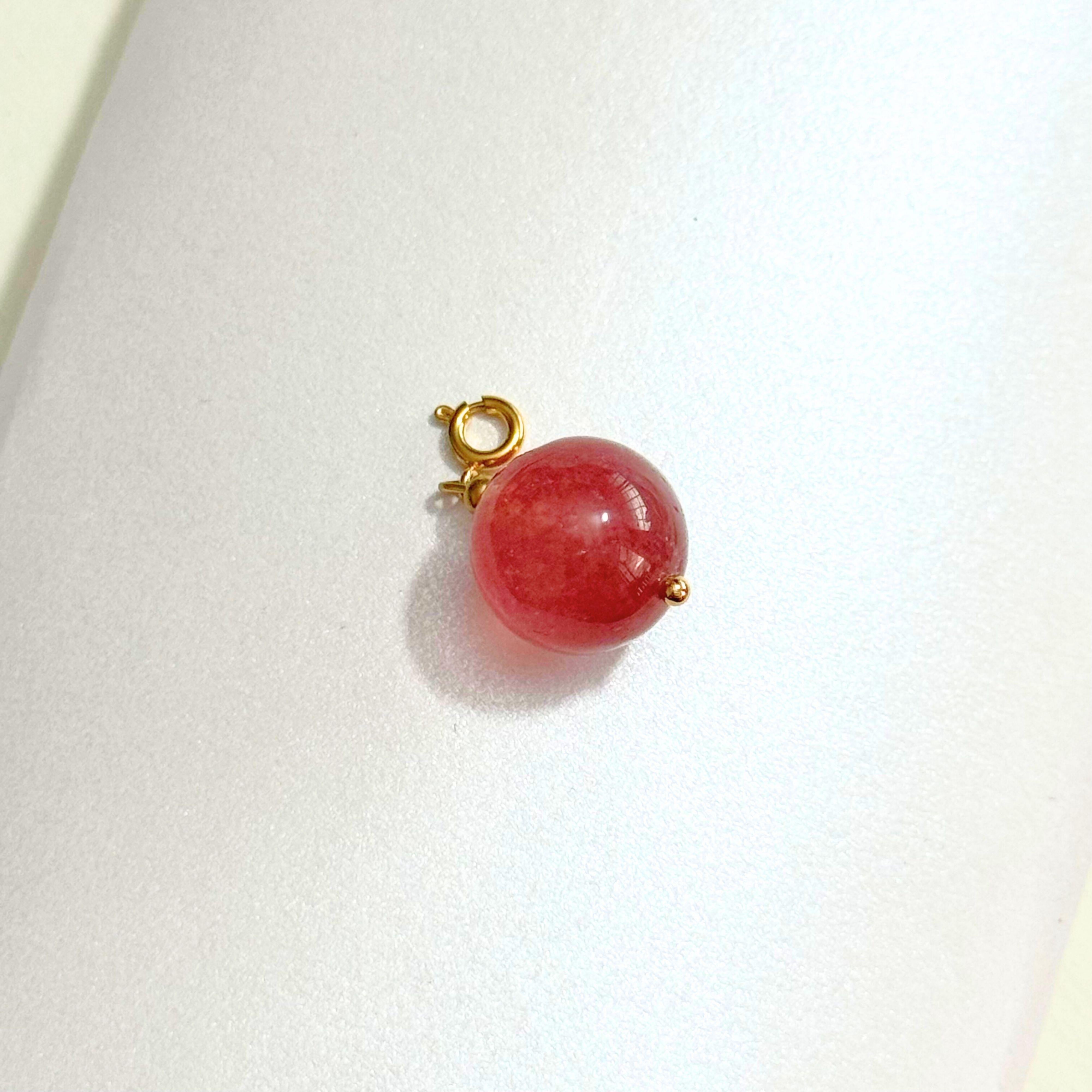 THE ANTECEDENT STORE | P - Large Strawberry Quartz Pendent