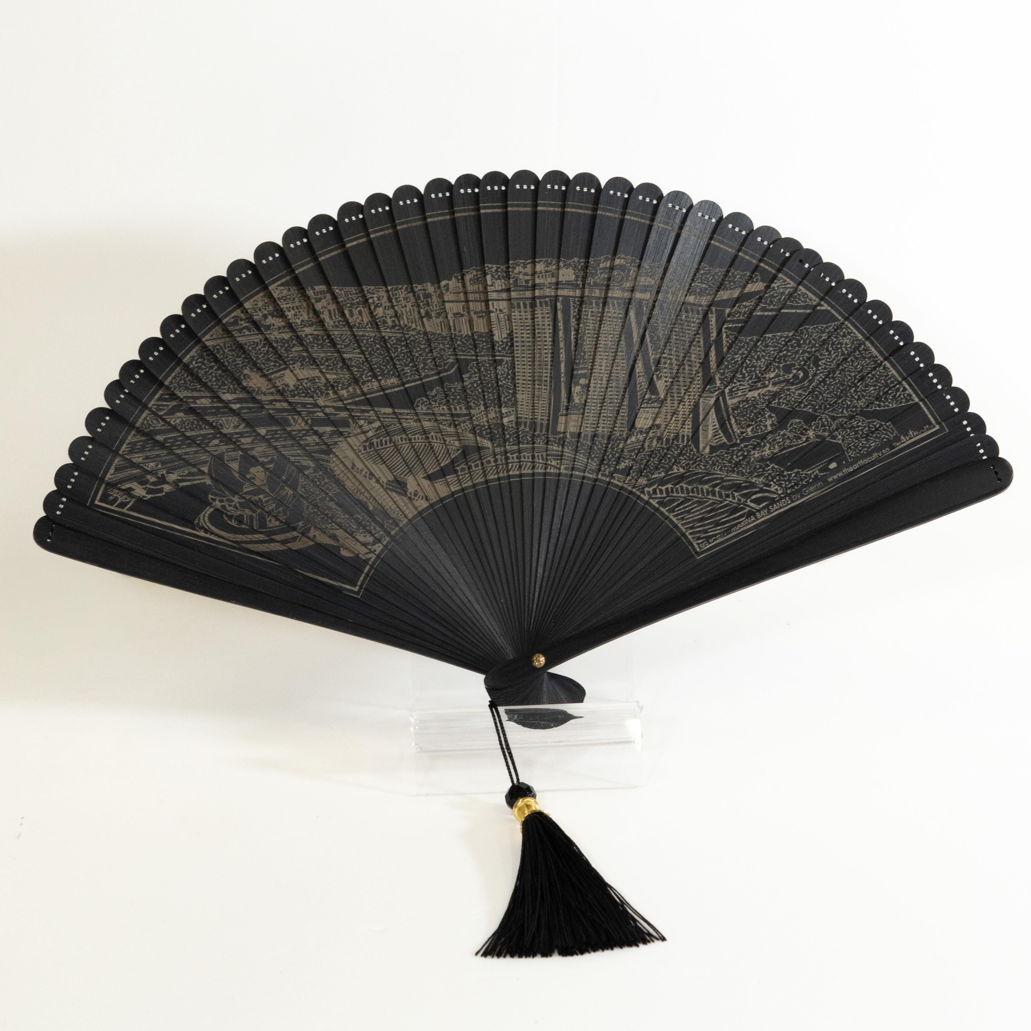 THE ART FACULTY | Small Fan