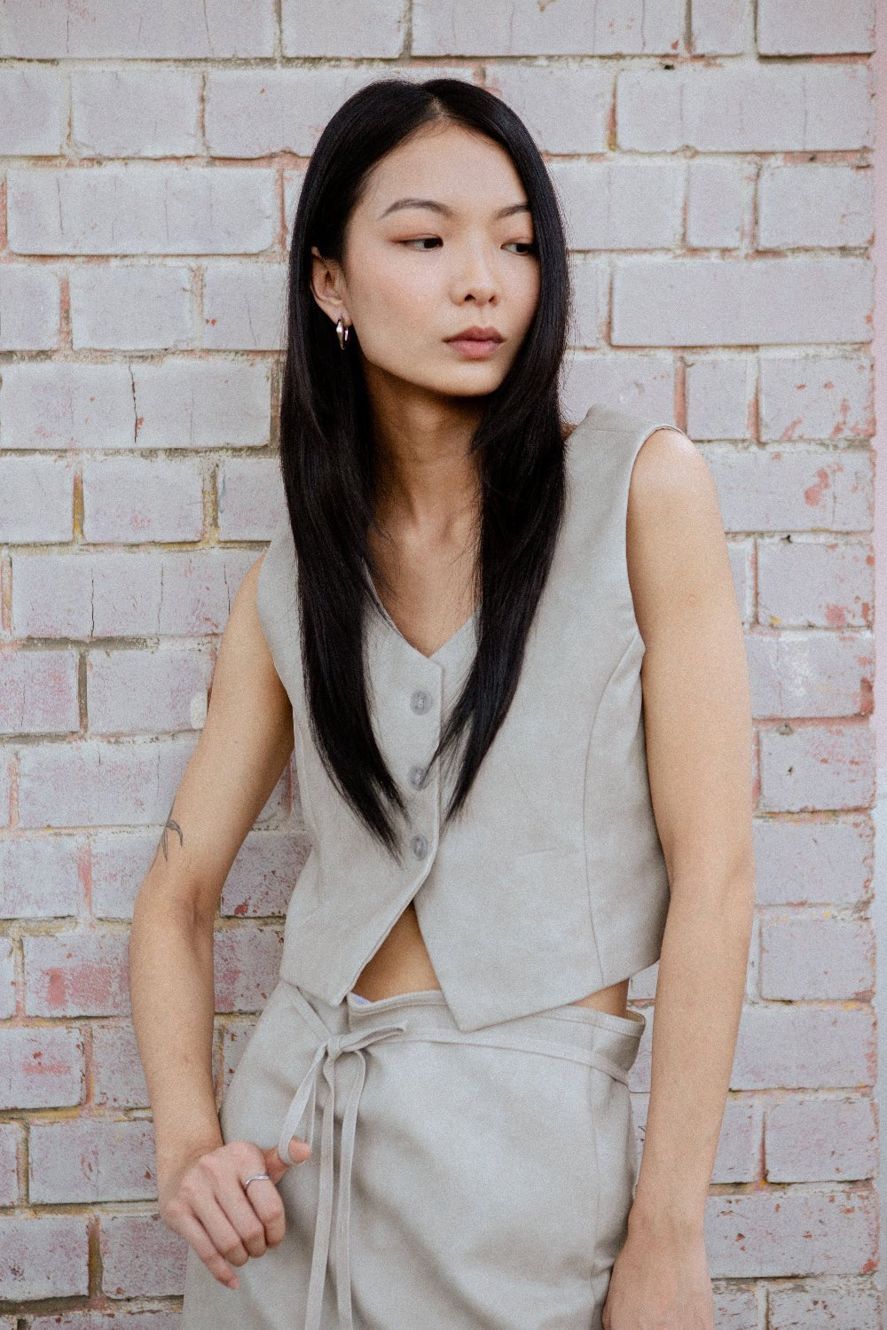 SAERO COLLECTIVE | Hae Structured Vest | Sand