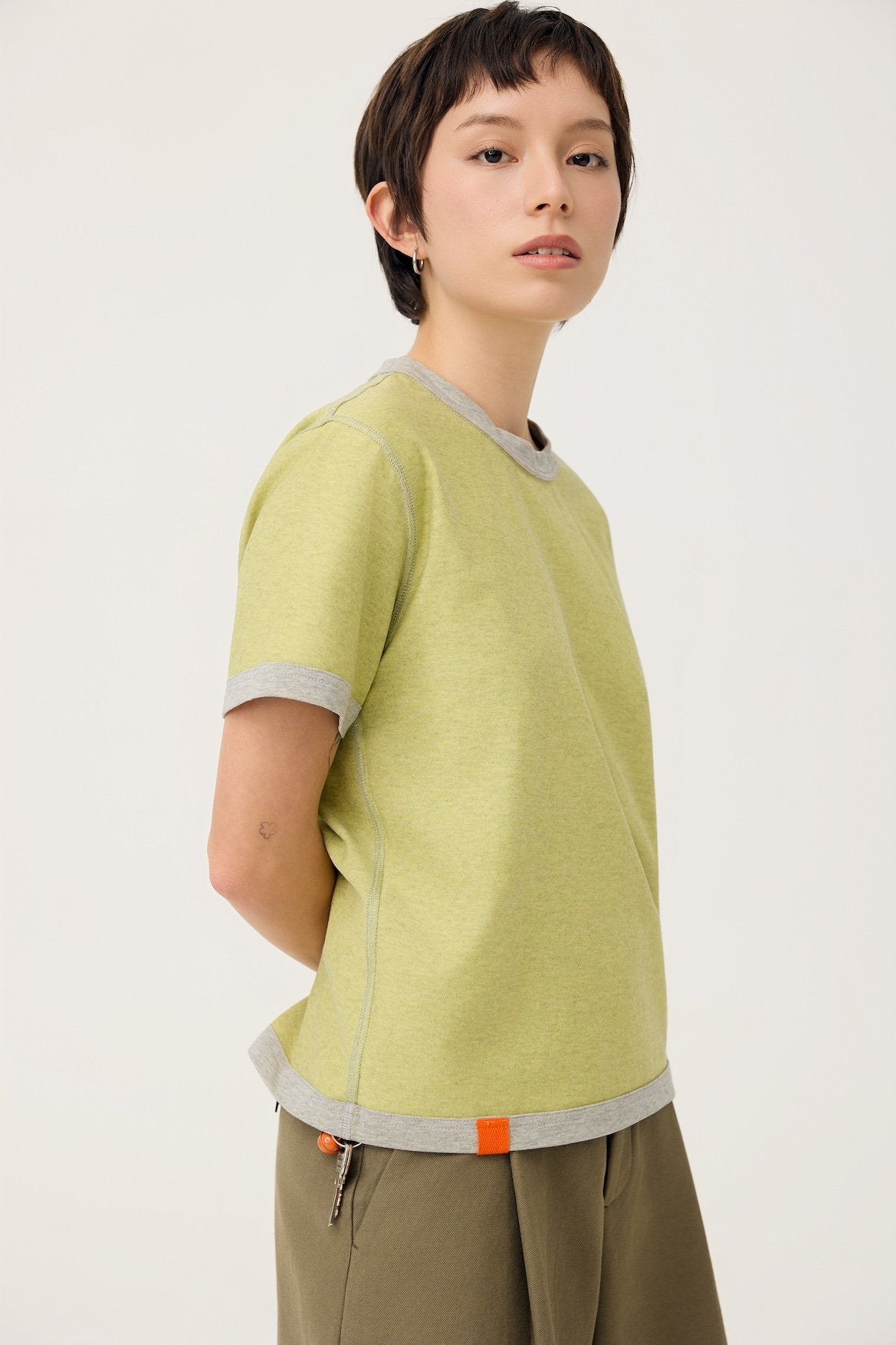 3EIGHTH | Everyday Reversible Tee In Zinc Grey & Lemon Fizz
