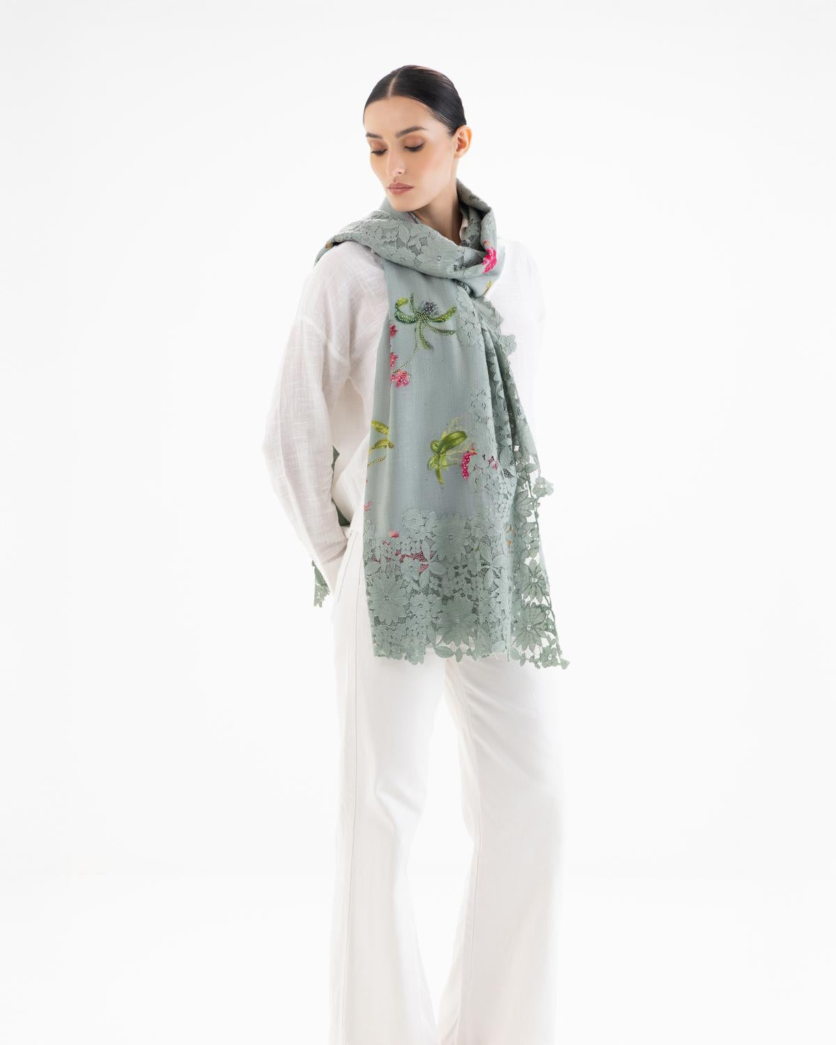 QUEENMARK | AN Assorted Lace Print Crystal Shawl Light Grey