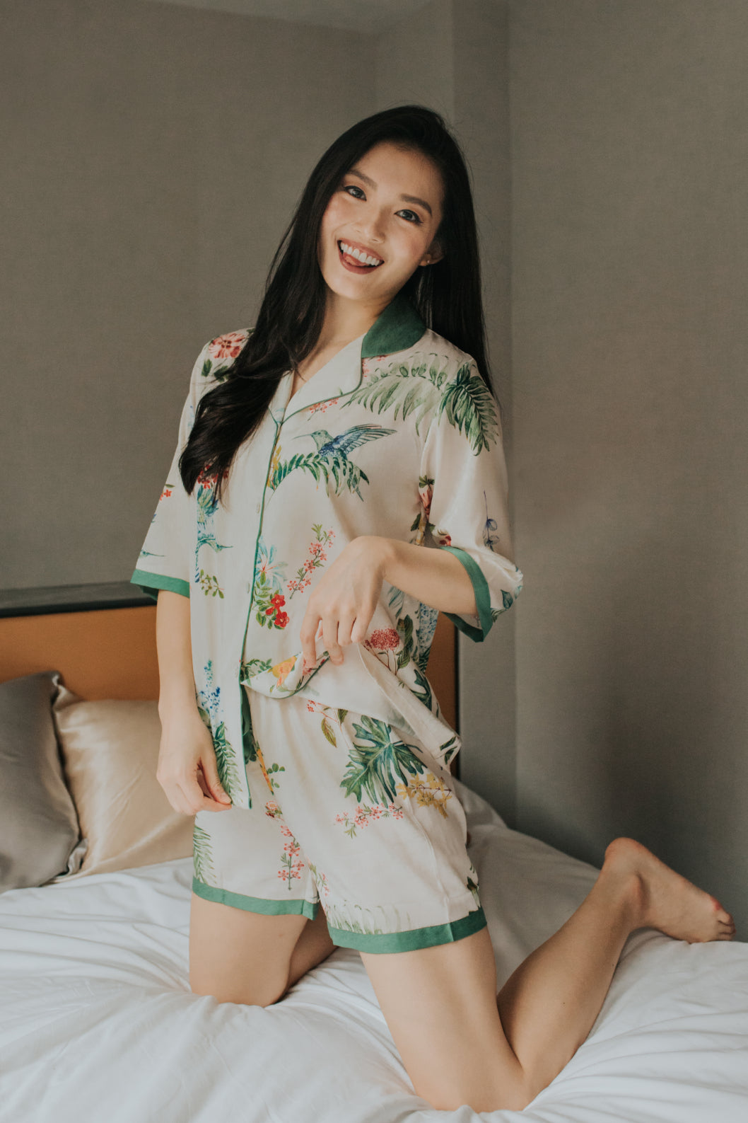 BELLS & BIRDS | Paradiso Floral Pyjamas Set
