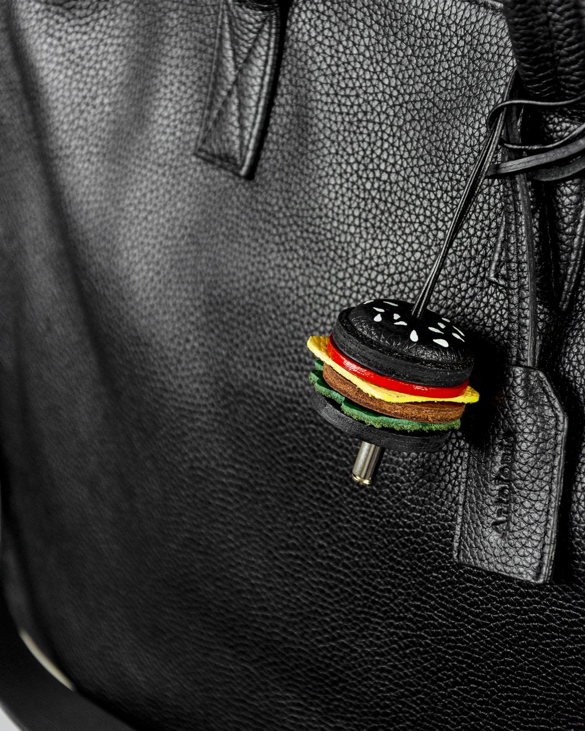 PROJET1826 | CHARM Charcoal Burger