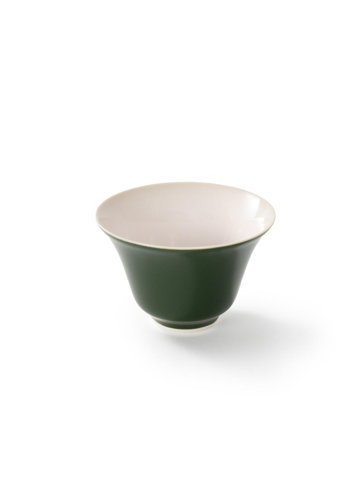 CRAFILAB | White Jade Clay Porcelain - Dark Green - Pouring Cup