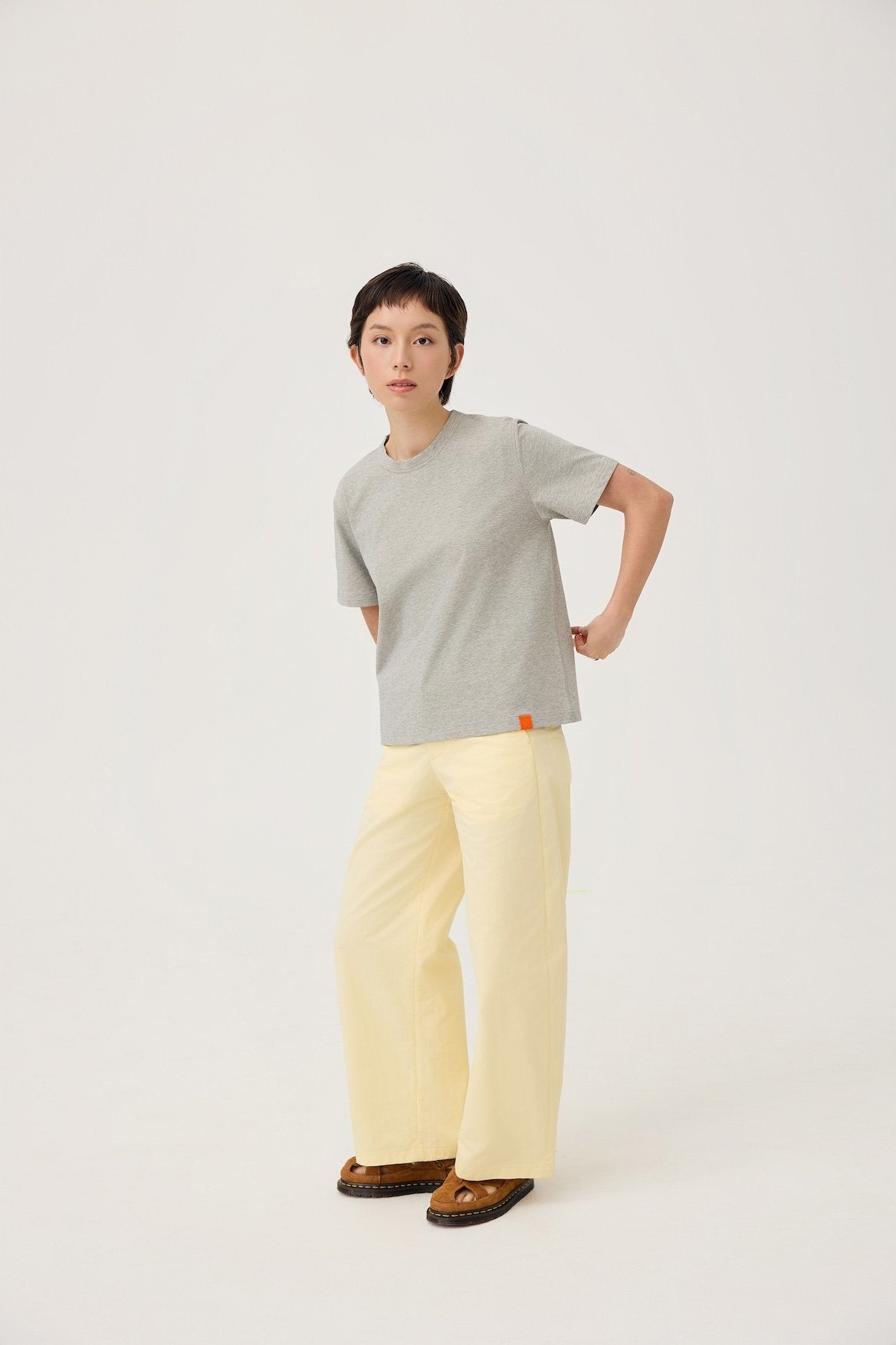 3EIGHTH | Everyday Reversible Tee In Zinc Grey & Lemon Fizz