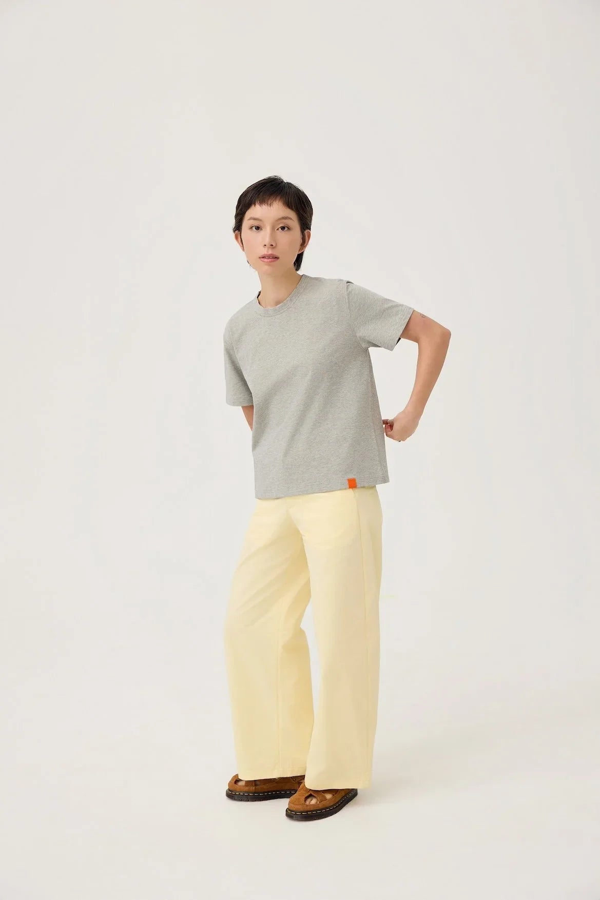 3EIGHTH | Everyday Reversible Tee In Zinc Grey & Lemon Fizz