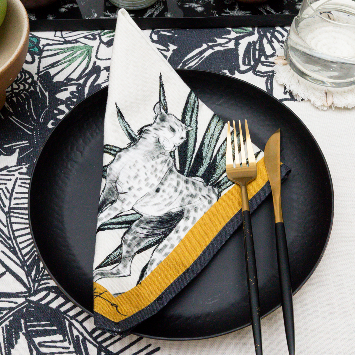 MEJA | The Show Of Safari Animal Napkins (Set Of 2)
