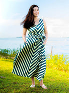 NIMBU | Vela Women's Wave Dress In Green With Obi Belt