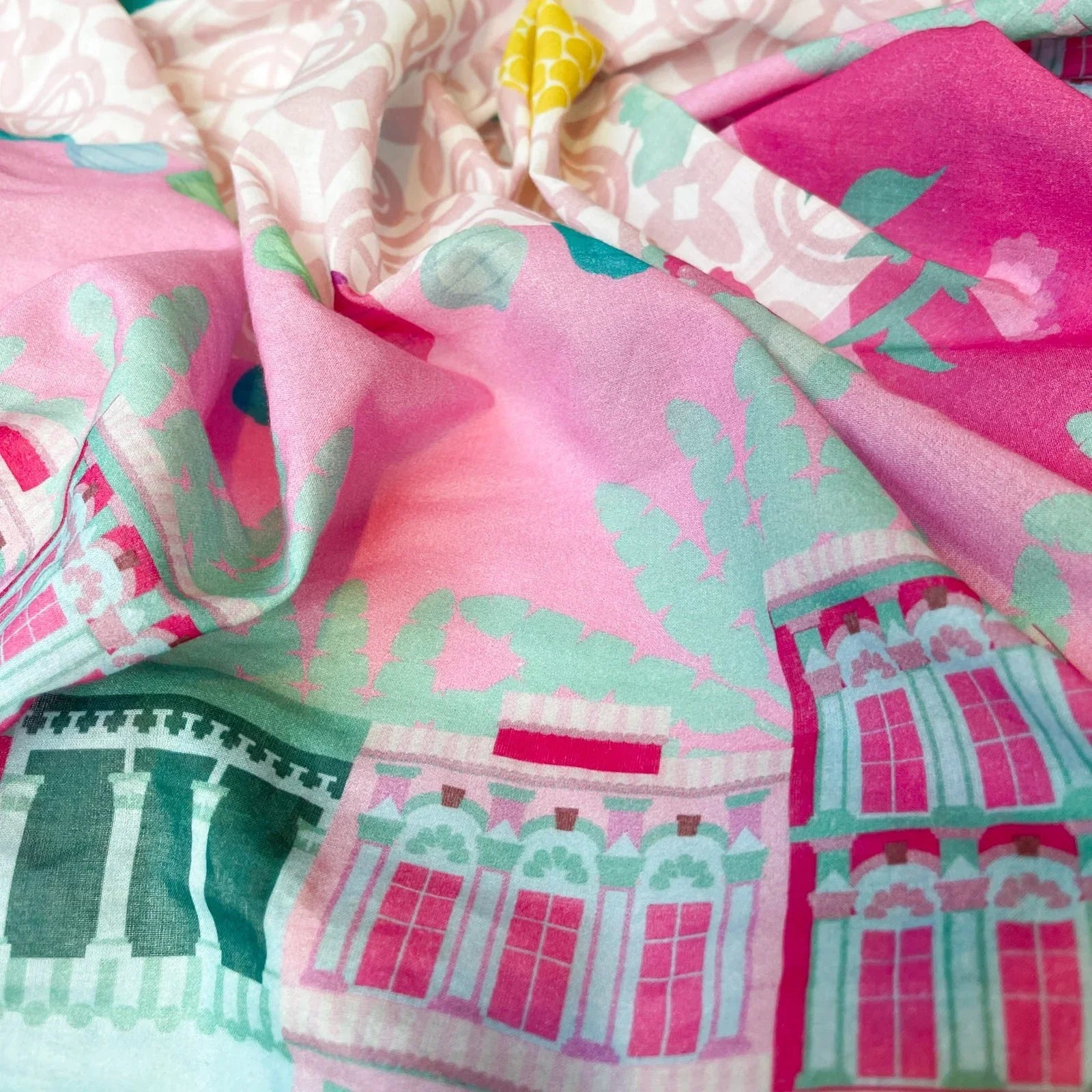 BINARY STYLE | Peranakan Manis 115x115cm Square Scarf