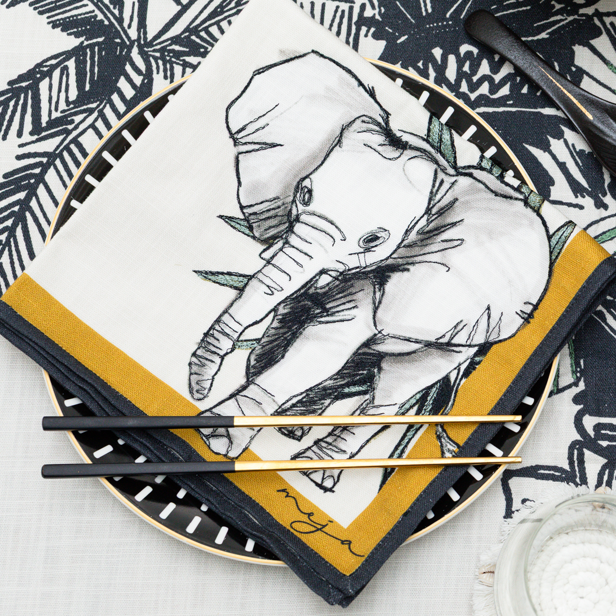 MEJA | The Show Of Safari Animal Napkins (Set Of 2)