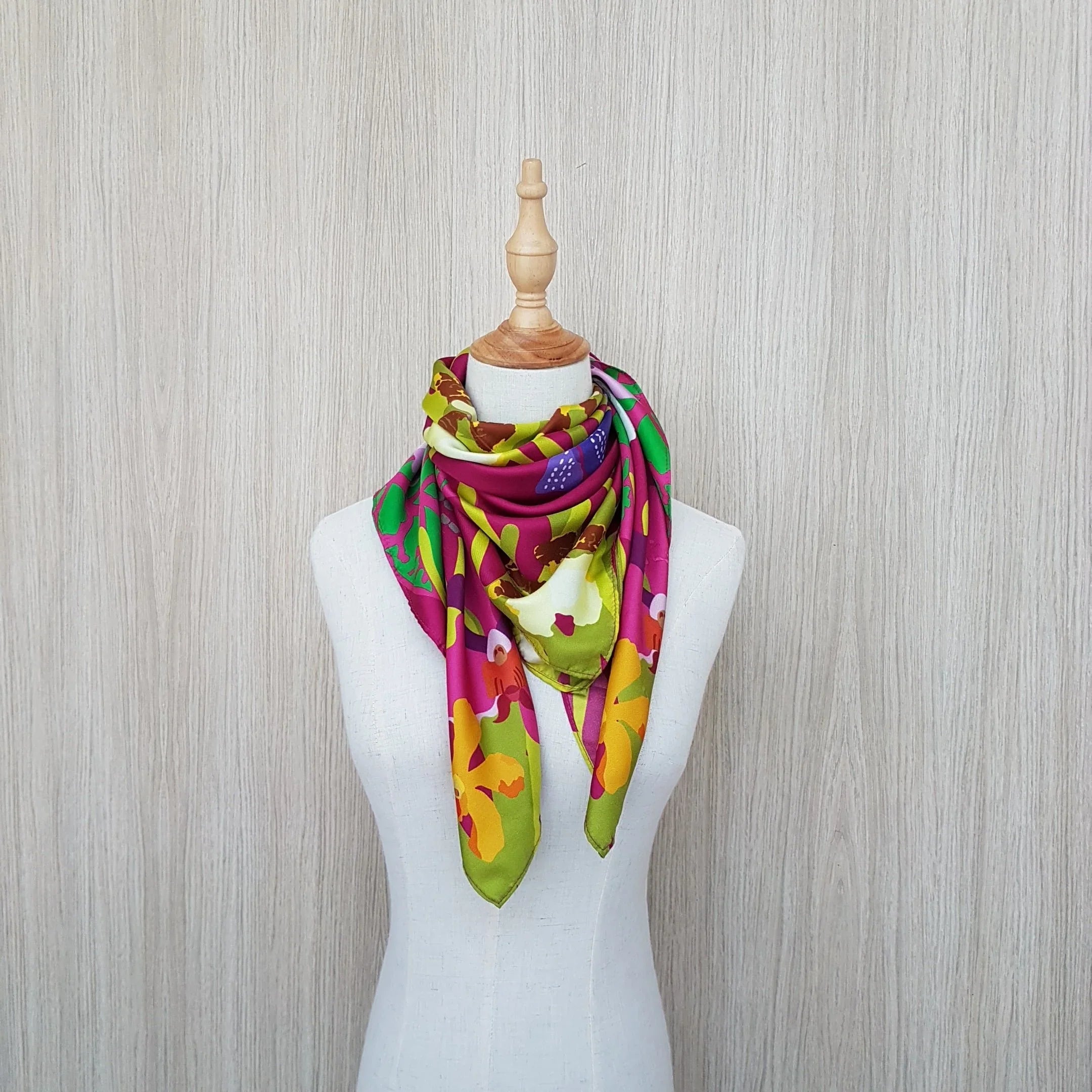 BINARY STYLE | Ochidea Silk Square Scarf 87x87cm