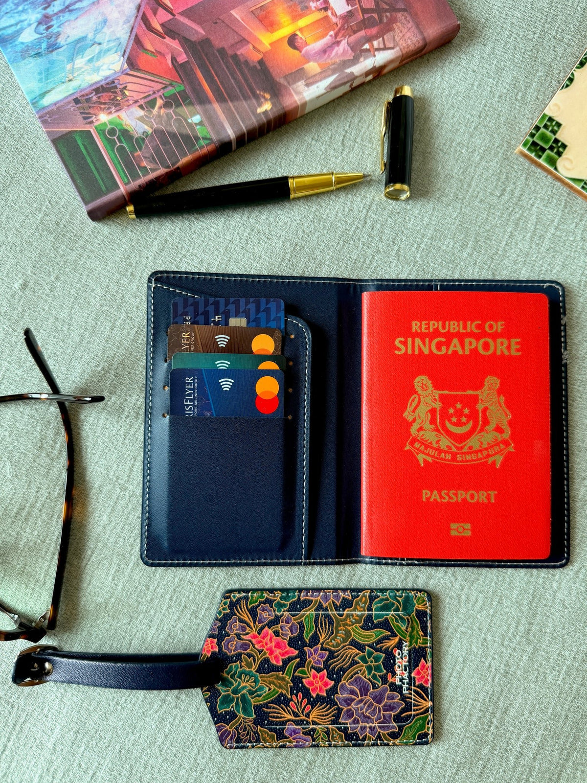 PHOTO PHACTORY | Passport Covers and Travel Tag Set - Batik Blue