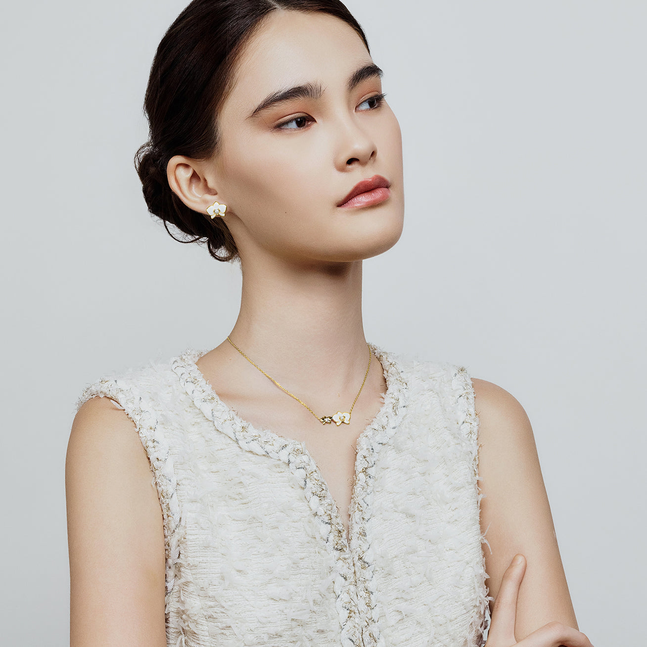 PEARLY LUSTRE | Top Grade Freshwater Pearl Earrings WE00788 | ORCHID