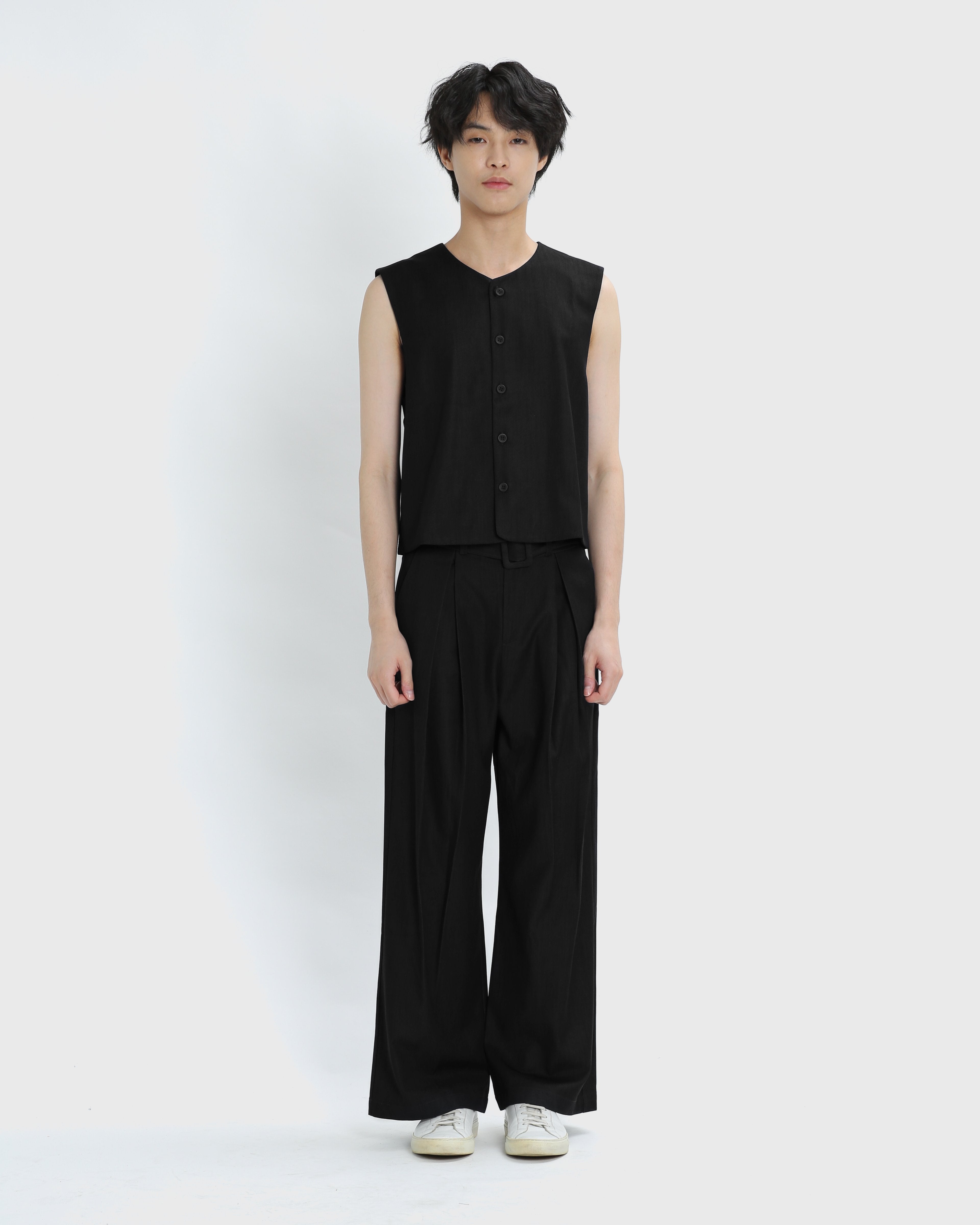RYMH STUDIO | Pleated Trousers 002