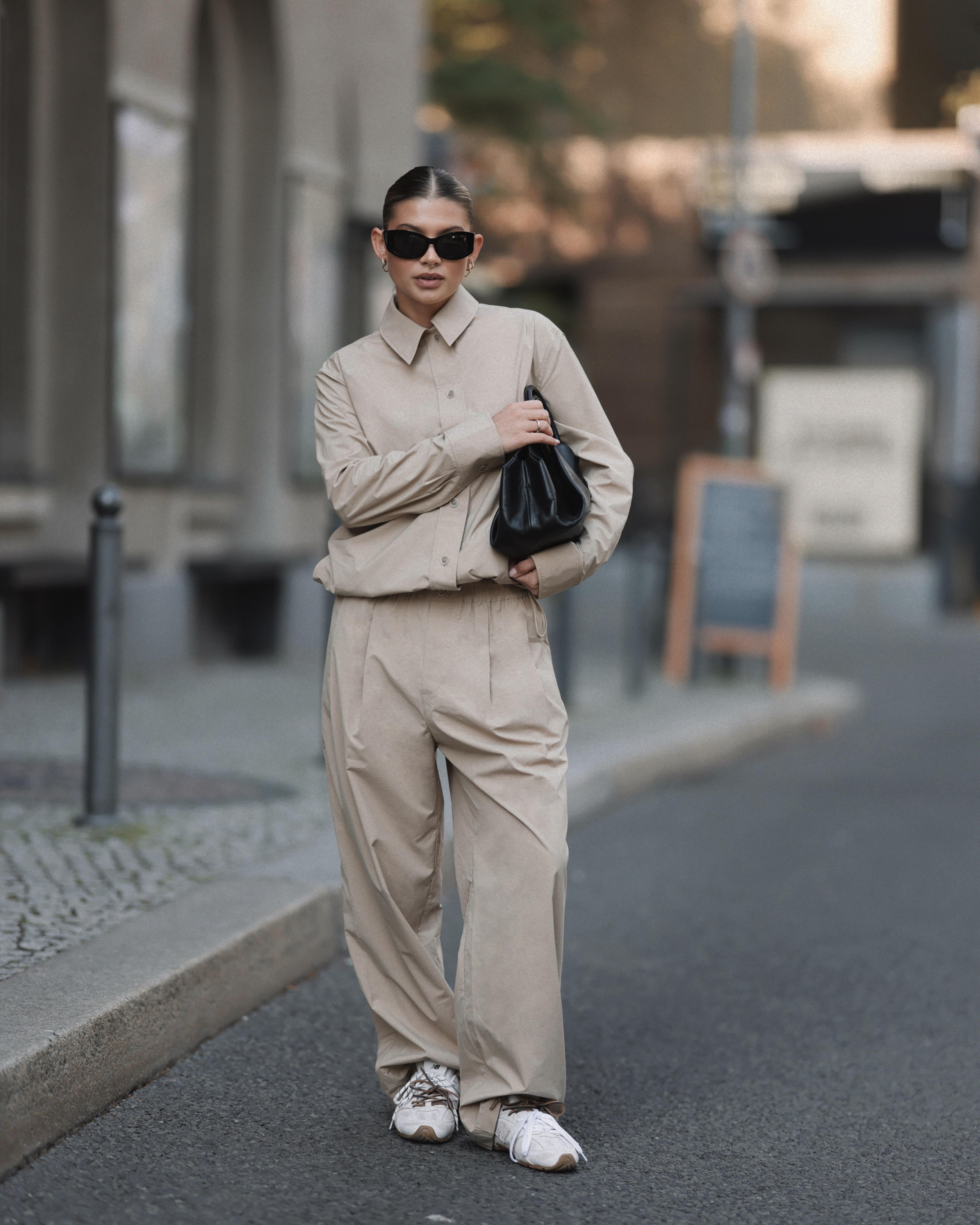 LAYERPLAN | Embroidered Wide-Leg Pants Co-Ord