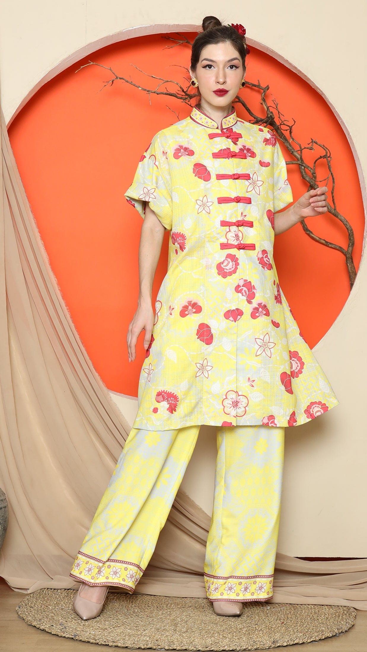 KANZI COLLECTION | Yellow Floral Cheongsam Pant Set