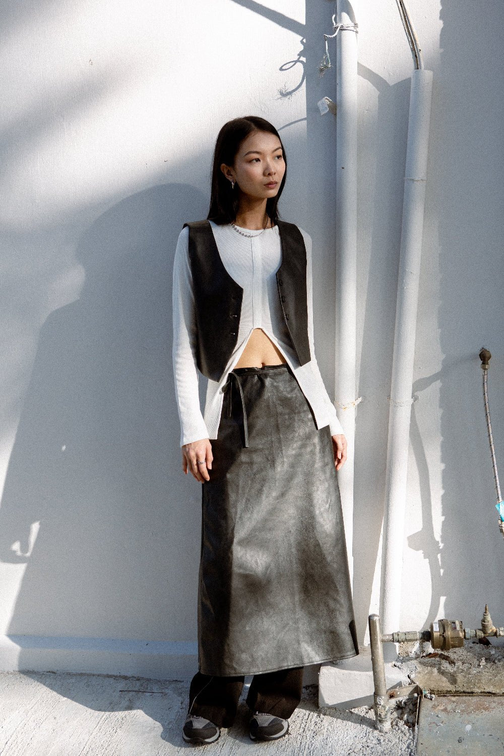SAERO COLLECTIVE | Hae Wrap Skirt | Black