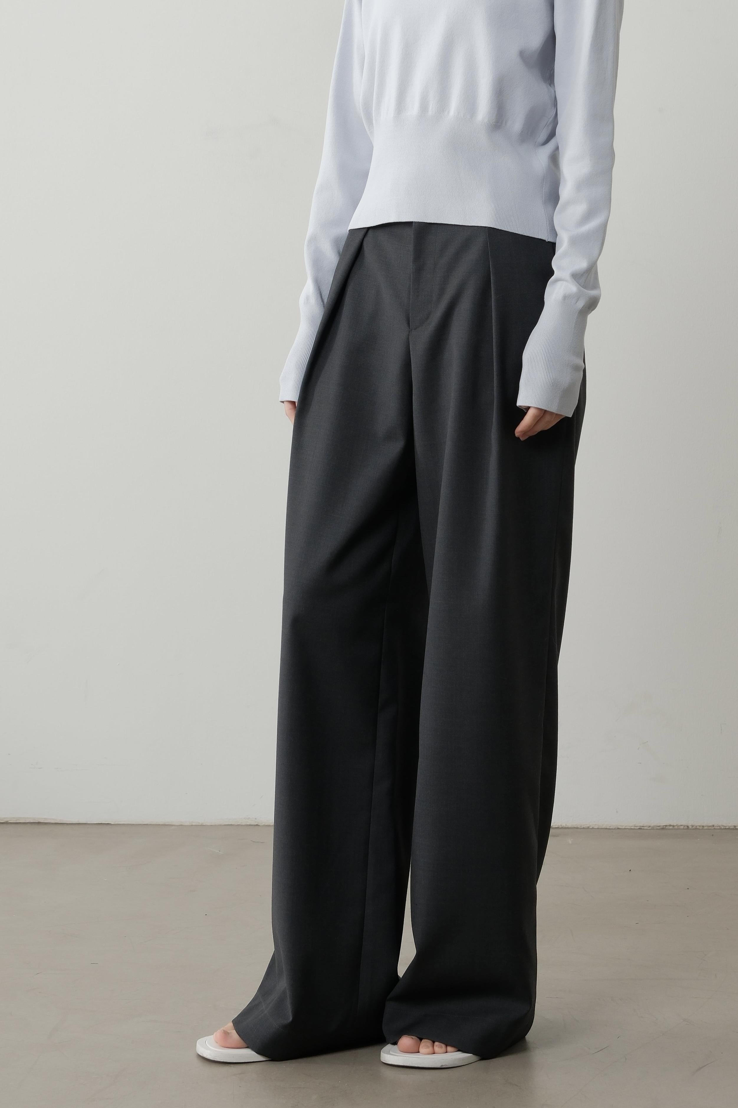 LAYERPLAN | Tirra Pleated High-Waist Trousers