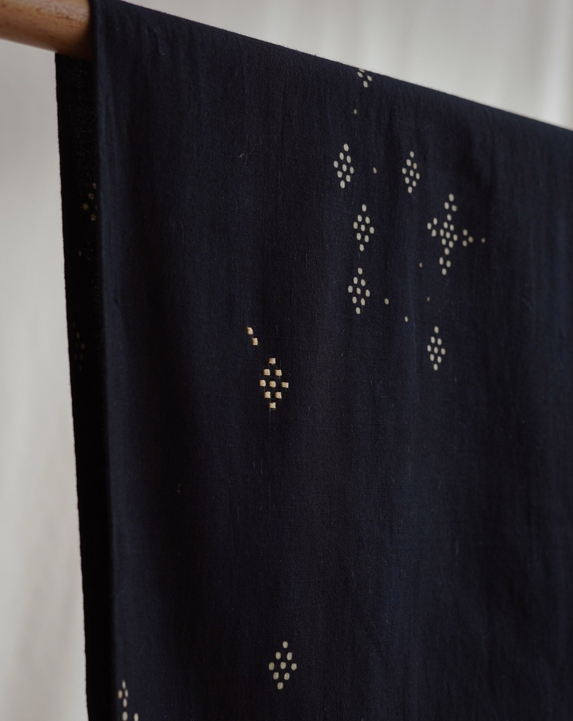 SUKKHA CITTA | ANGKASA - Long Scarf