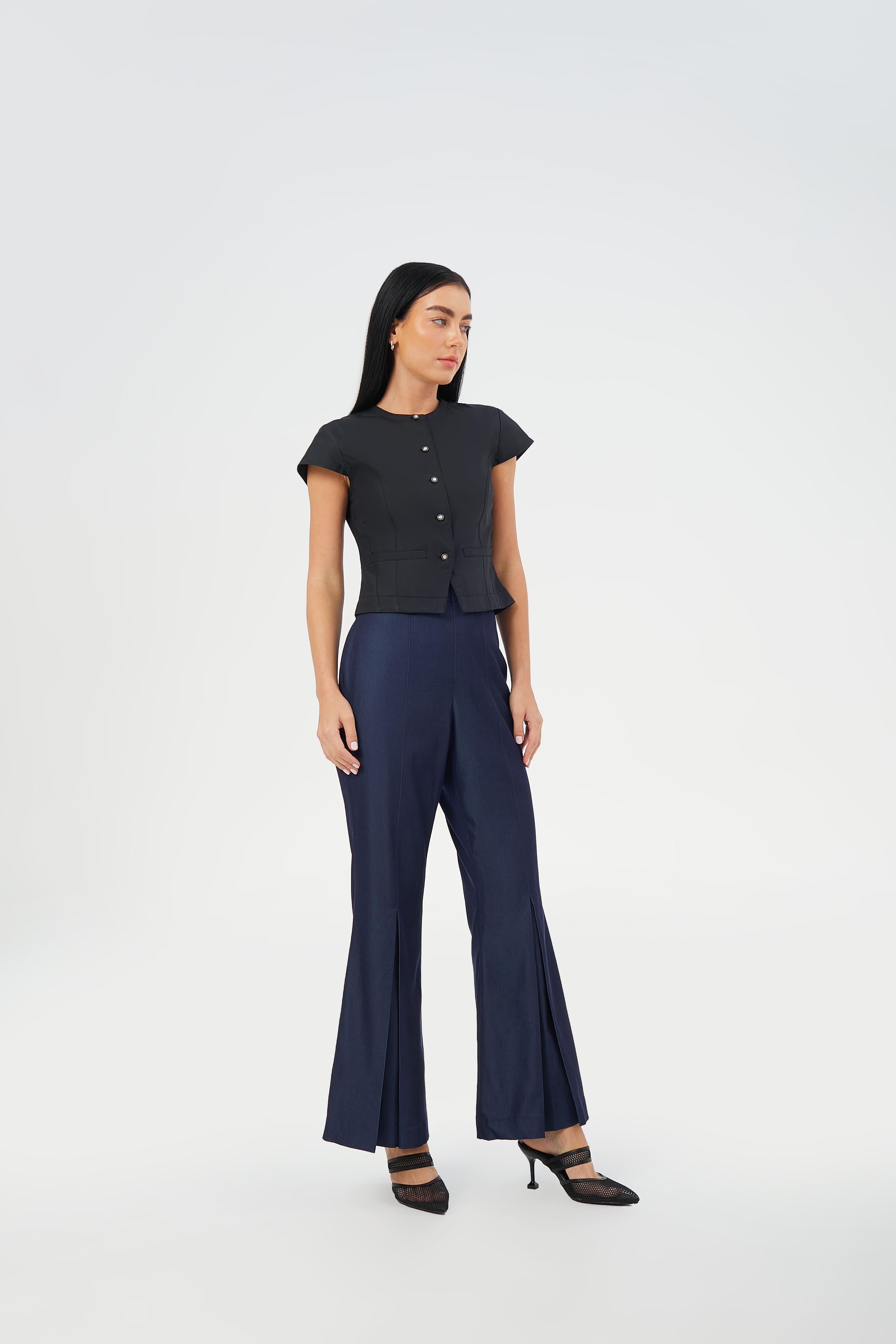 CAELI ECO LUXE | Tailored Button Top