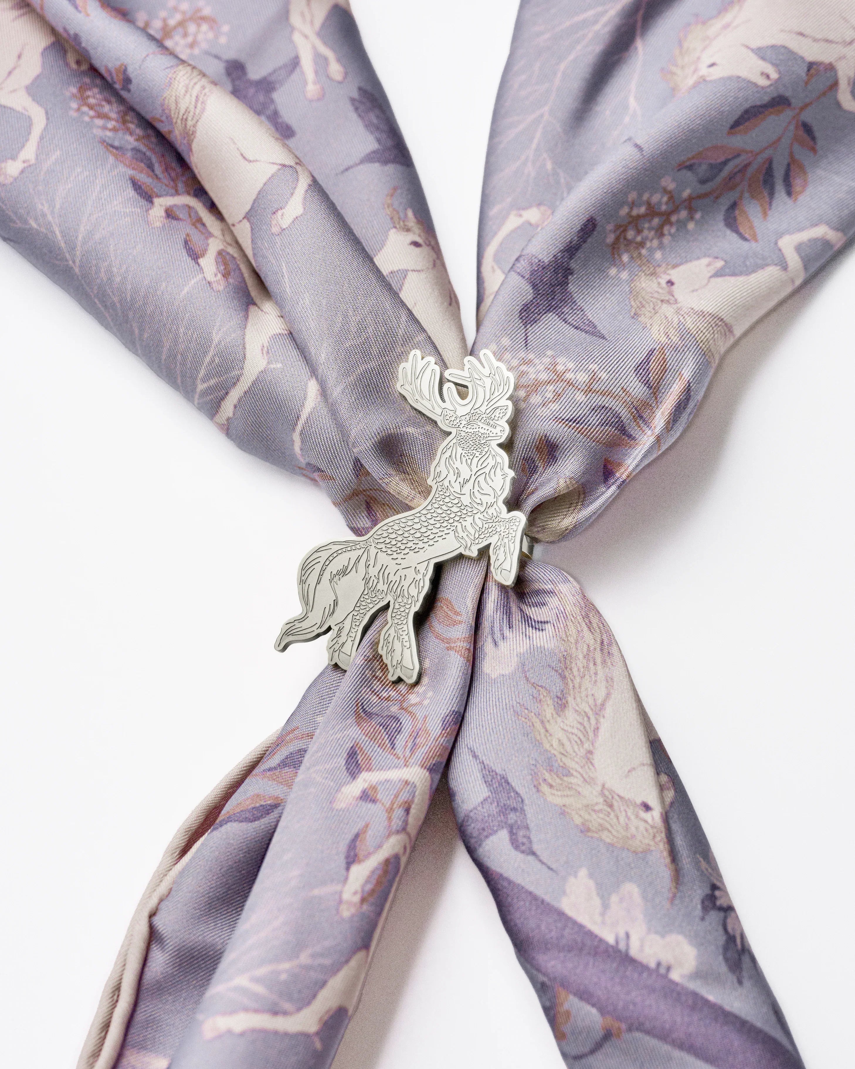 STUDIO QILING | Courbette Scarf Ring Silver