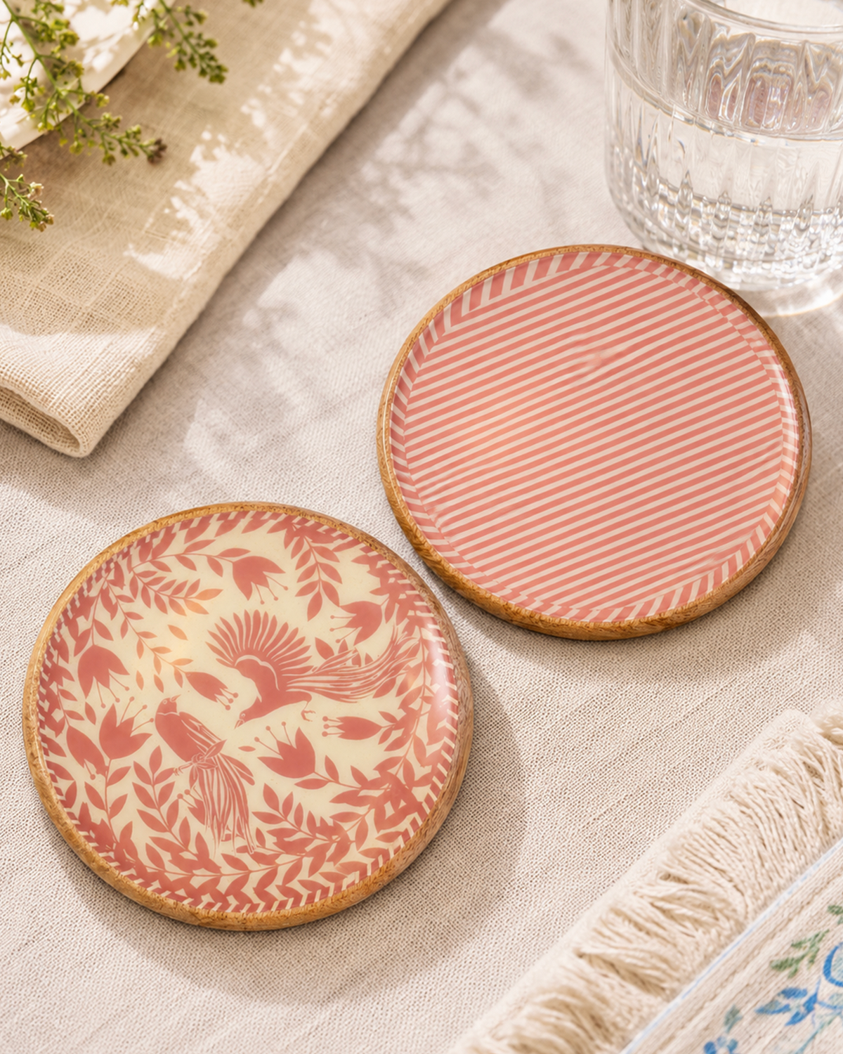 MEJA MAISON DE BALI | The Amour Aile’ Reversible Wood Coaster