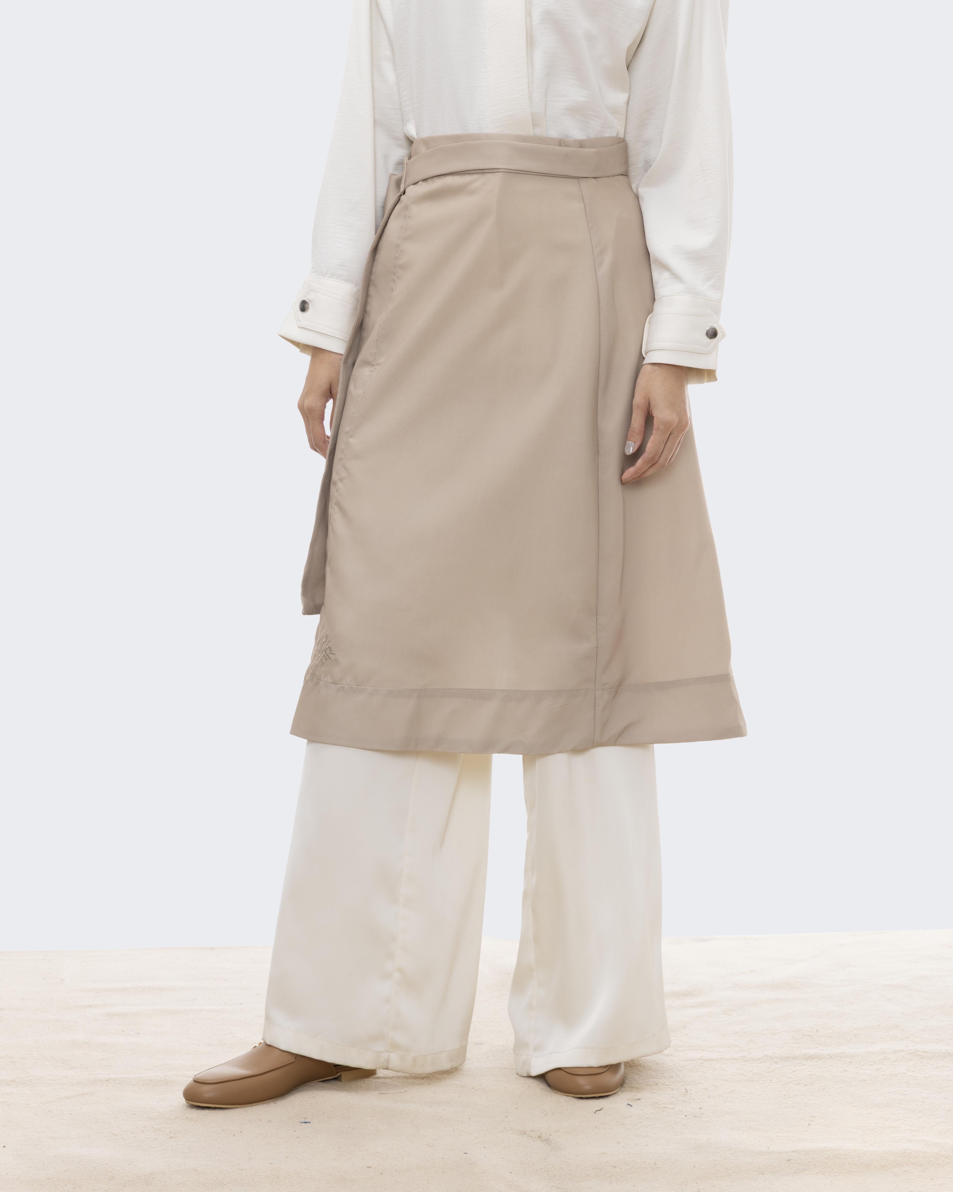 RIA MIRANDA | Lisa Shirt Extender