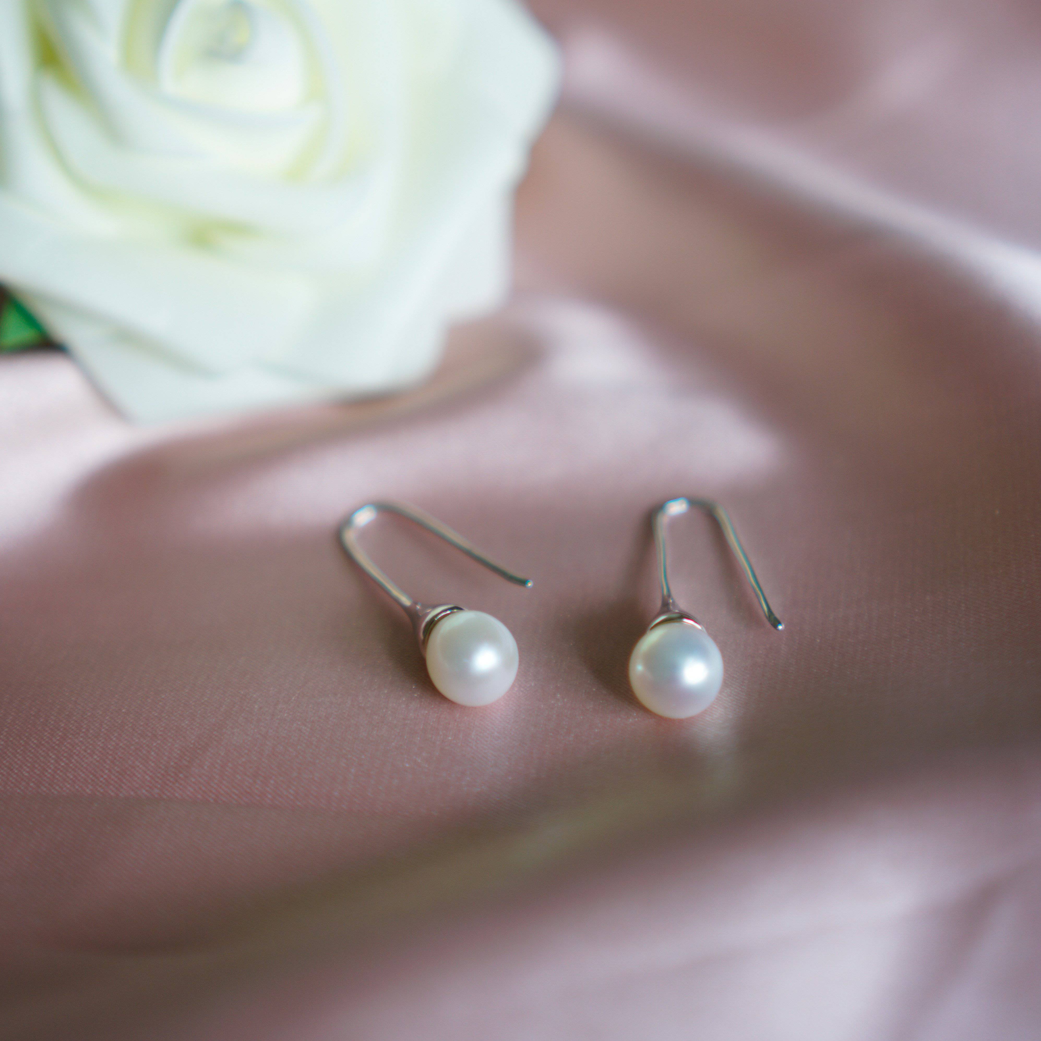 Elegant Freshwater Pearl Earrings WE00033 - PEARLY LUSTRE