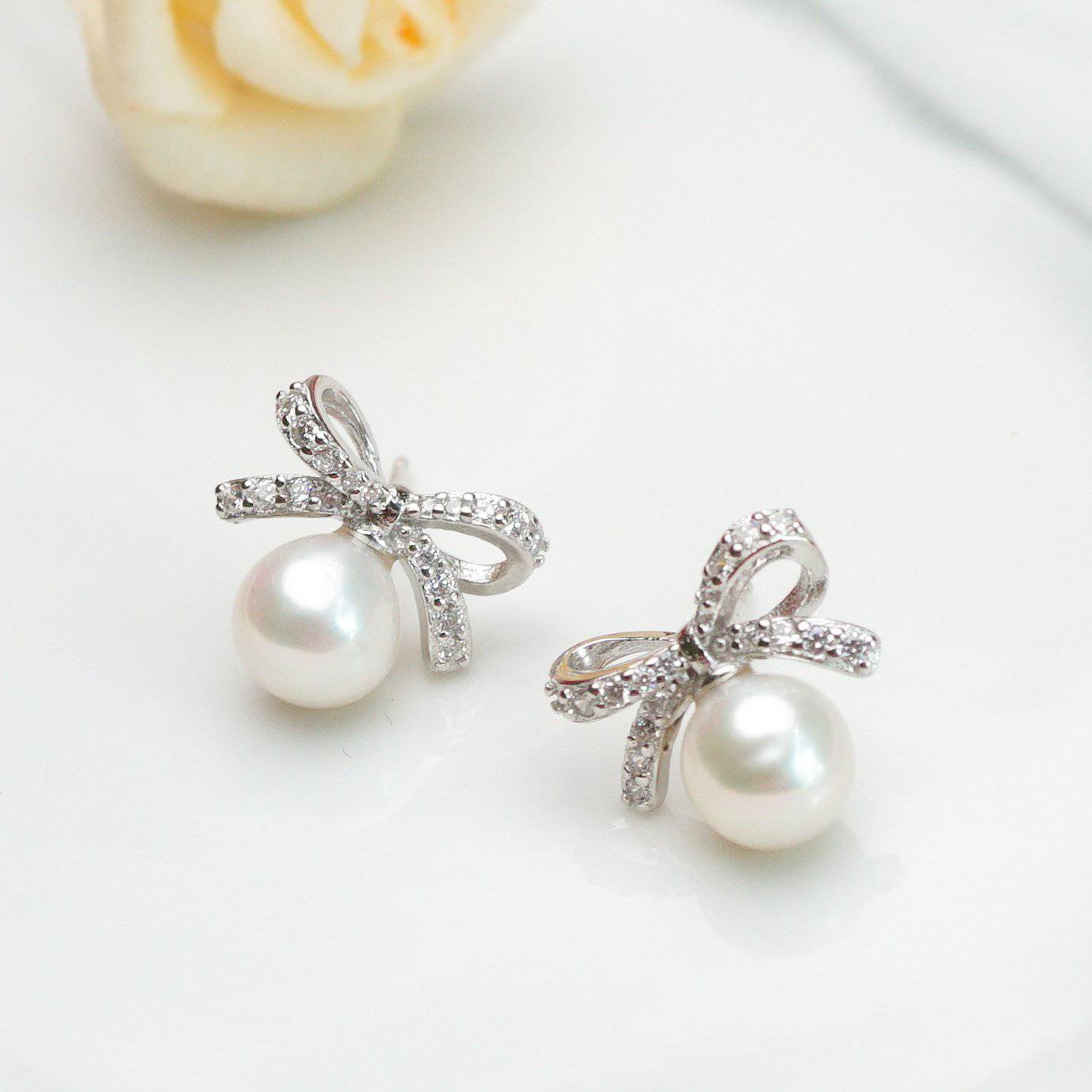 Elegant Freshwater Pearl Earrings WE00064 - PEARLY LUSTRE