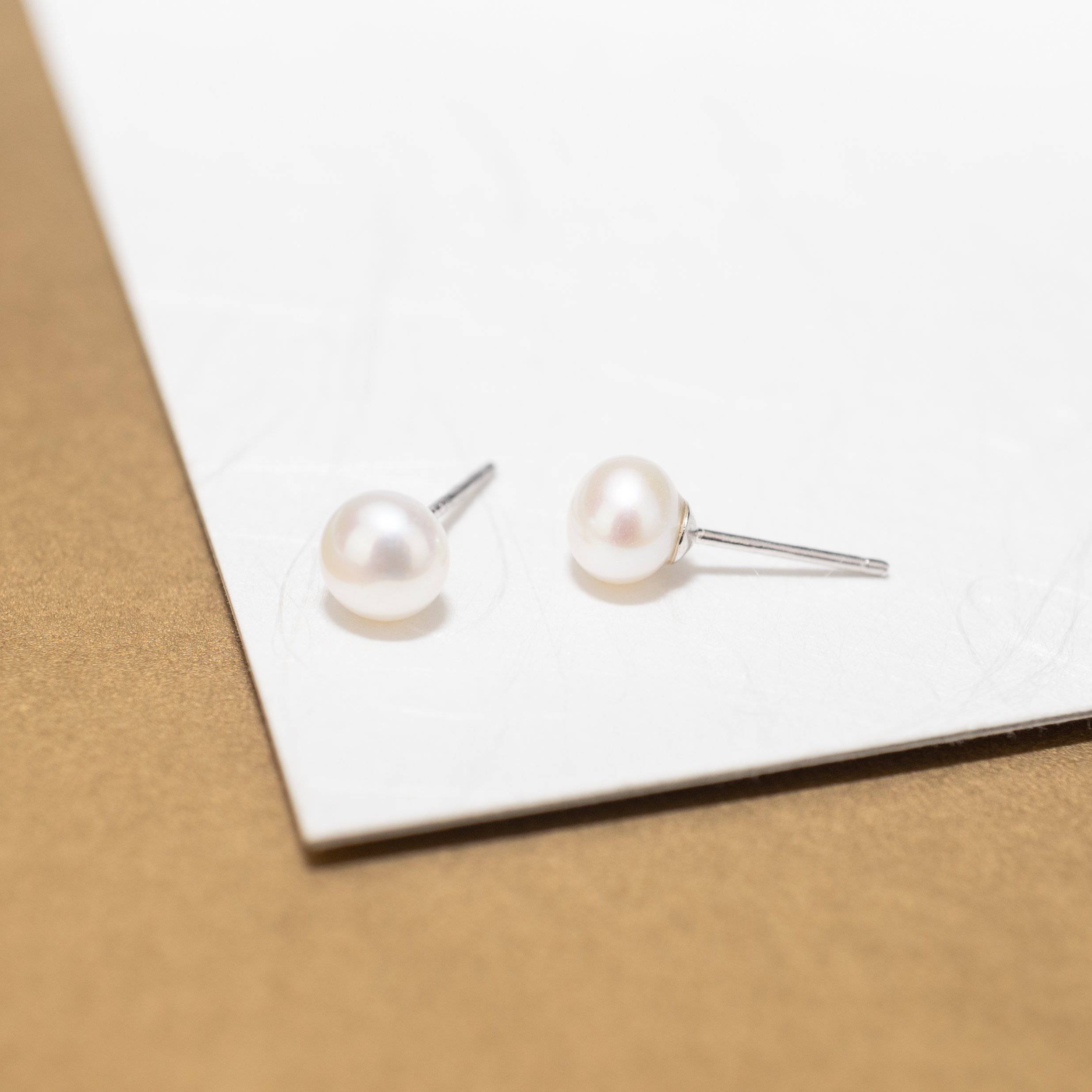 Elegant Freshwater White Semi Round Pearl Stud Earrings WE00126 - PEARLY LUSTRE