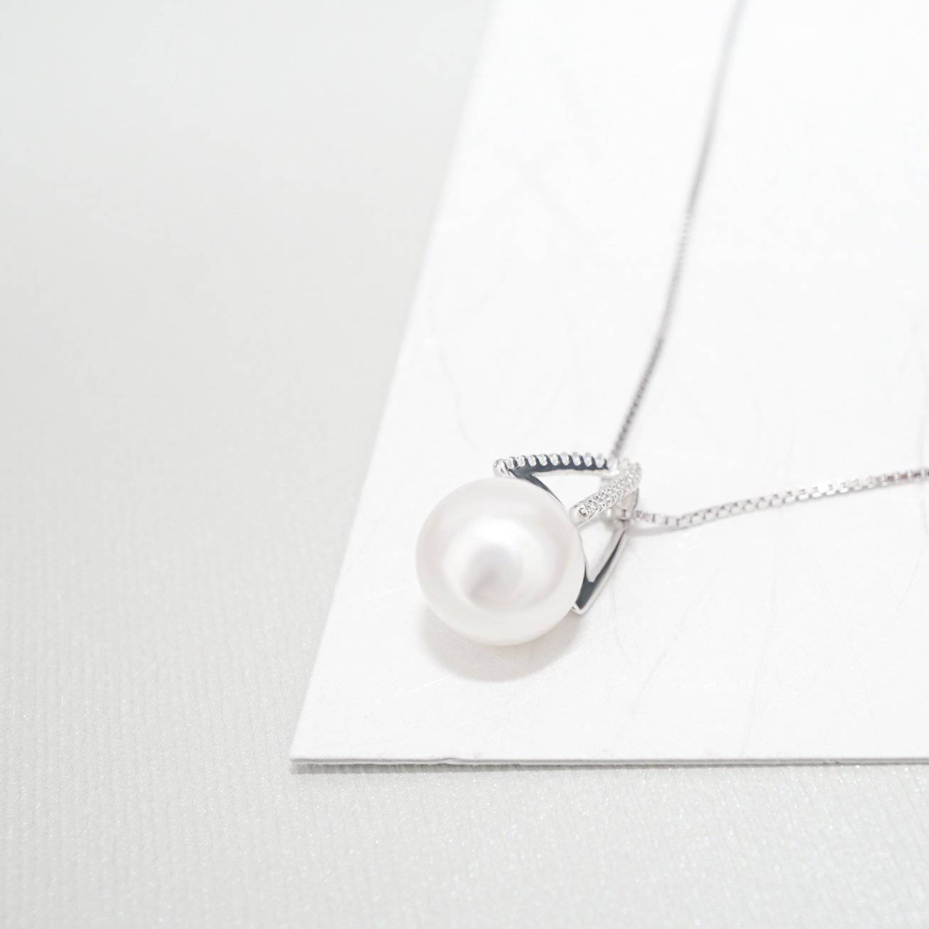 Elegant Freshwater Pearl Necklace WN00009 - PEARLY LUSTRE