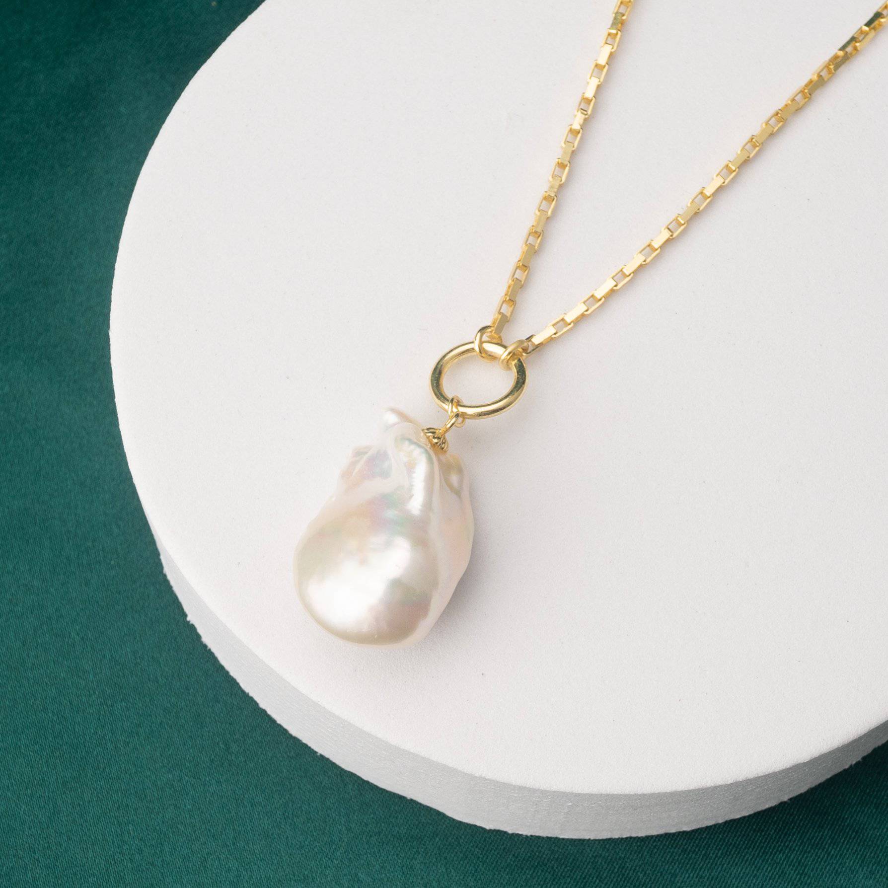 New Yorker Freshwater Pearl Necklace WN00134 - PEARLY LUSTRE