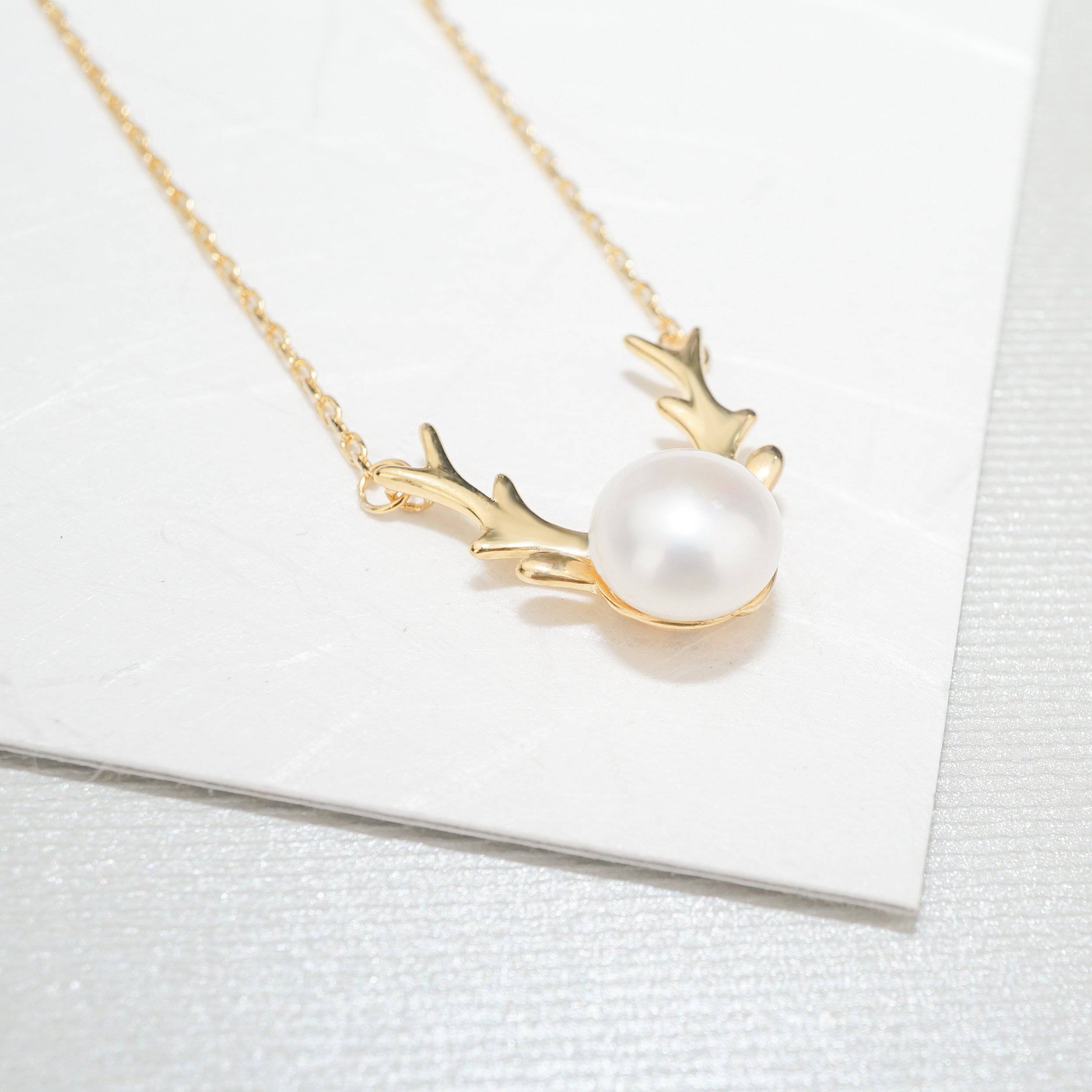 Wonderland Freshwater Pearl Necklace WN00030 - PEARLY LUSTRE