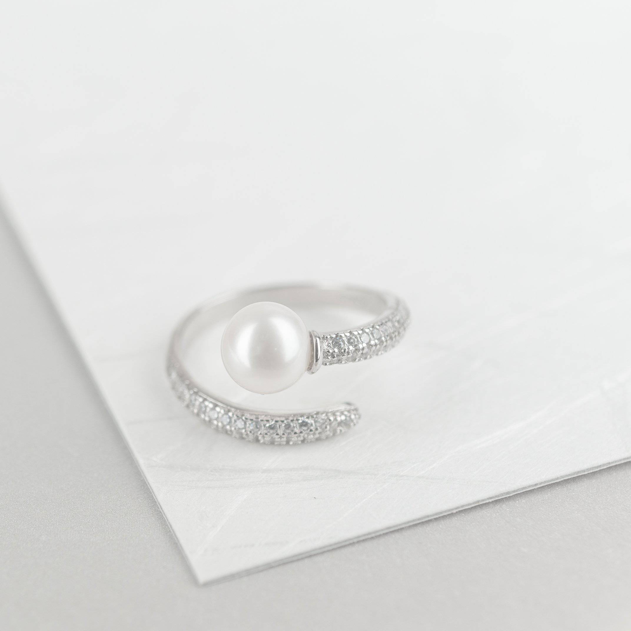 Elegant Freshwater Pearl Ring WR00023 - PEARLY LUSTRE